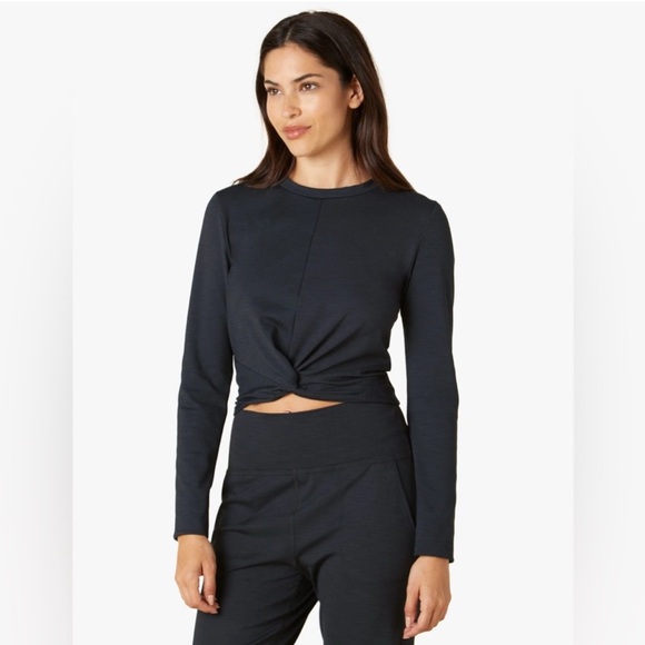 Beyond Yoga Tops - Beyond Yoga Heather Rib Groove Long Sleeve Twist Cropped Top Black Heather Sz M